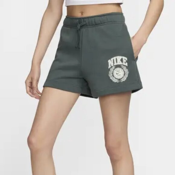 Nike Pants - P3 Nike Sportswear Club Fleece Mid-rise Graphic Shorts Green NEW